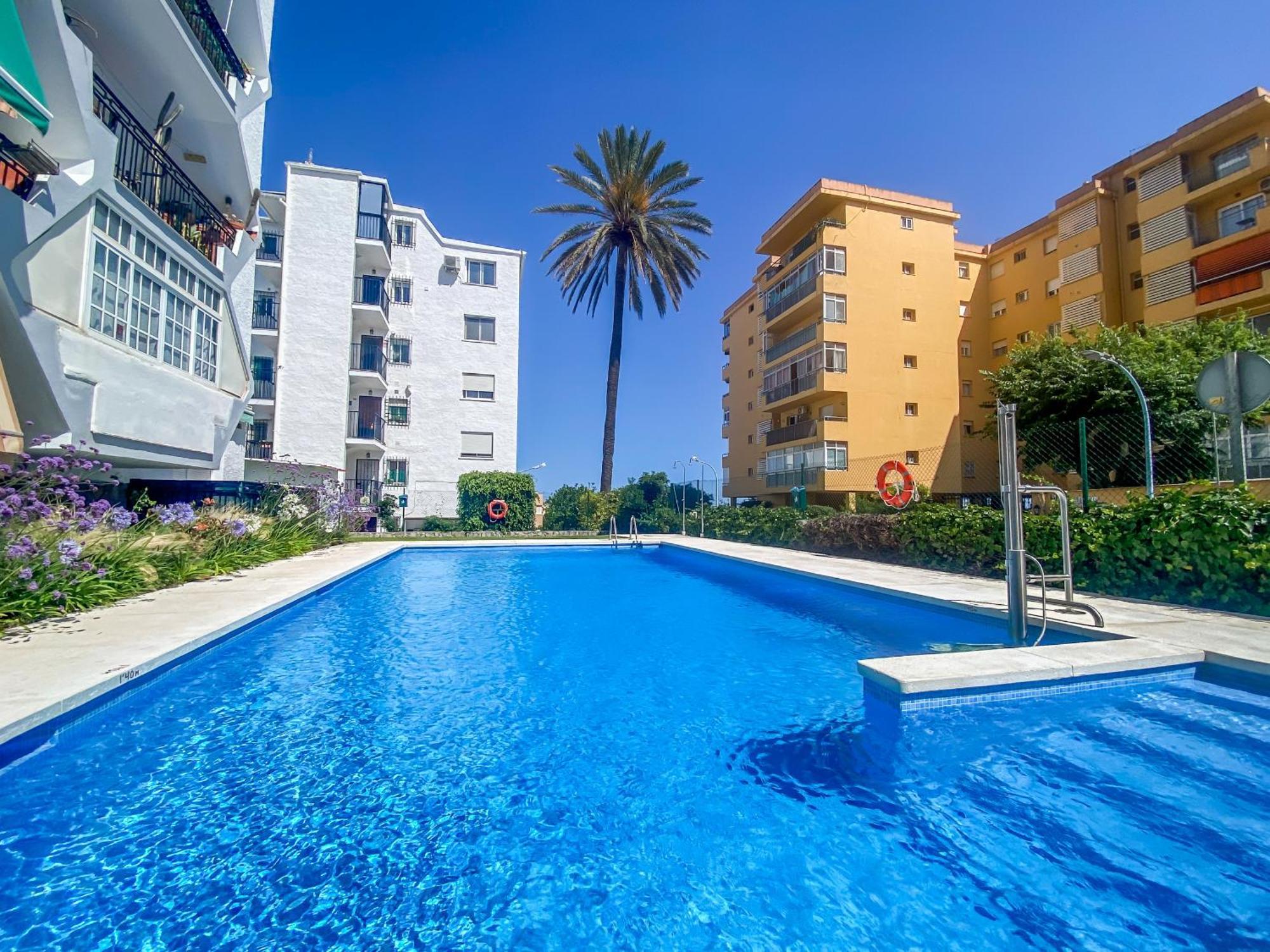 Reformado Apartamento En El Centro Con Vista Al Mar Torremolinos Kültér fotó
