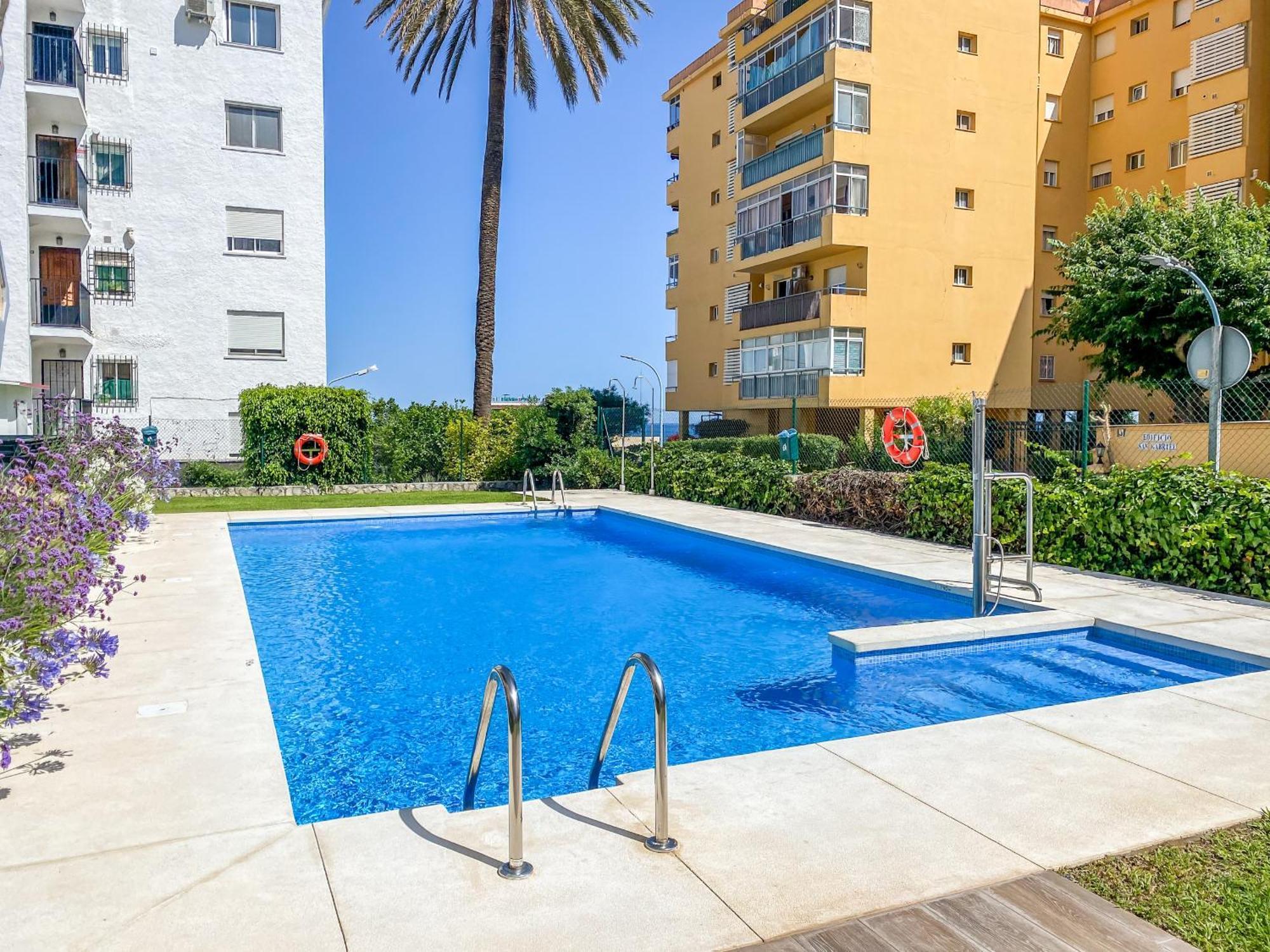 Reformado Apartamento En El Centro Con Vista Al Mar Torremolinos Kültér fotó